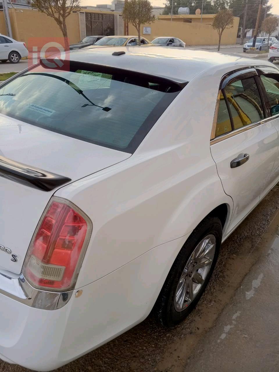 Chrysler 300